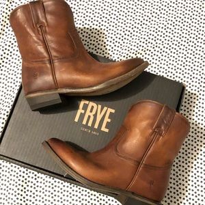 Frye BILLY Short Cognac Boot Size 6.5 Women’s NIB